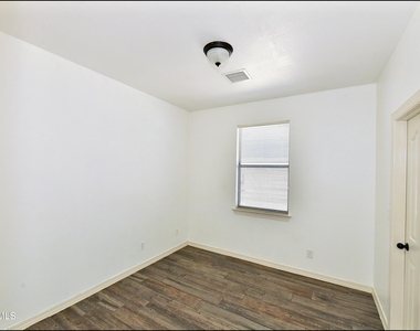 12569 Wolf Berry Drive - Photo Thumbnail 26