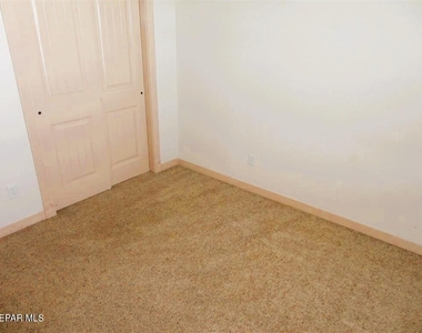 2809 Tag Rock Place - Photo Thumbnail 13