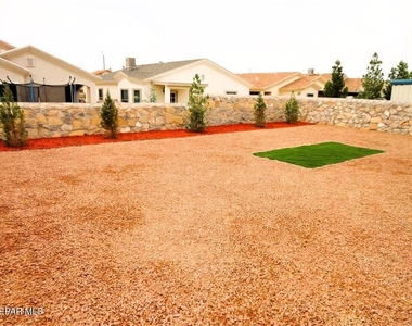 2809 Tag Rock Place - Photo Thumbnail 23