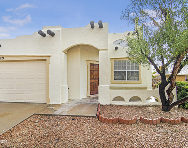 929 Totonaca Lane - Photo Thumbnail 2