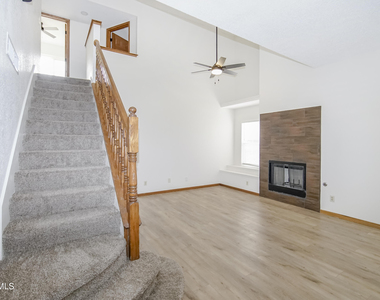 929 Totonaca Lane - Photo Thumbnail 3