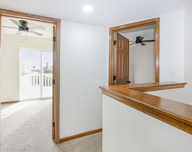 929 Totonaca Lane - Photo Thumbnail 15