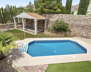 908 Los Pinos Way - Photo Thumbnail 36