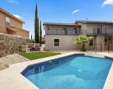 908 Los Pinos Way - Photo Thumbnail 34