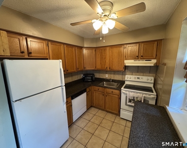 7 Mountain Laurel Drive - Photo Thumbnail 5