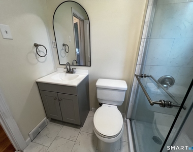 243 Henry Avenue - Photo Thumbnail 4