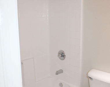 5040 Gold Ranch Avenue - Photo Thumbnail 14