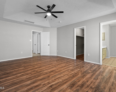 10039 Paloma Drive - Photo Thumbnail 22