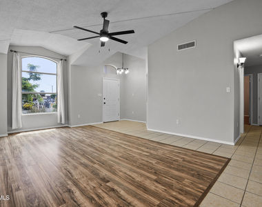 10039 Paloma Drive - Photo Thumbnail 6