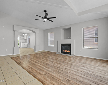 10039 Paloma Drive - Photo Thumbnail 5