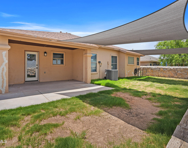 10039 Paloma Drive - Photo Thumbnail 27
