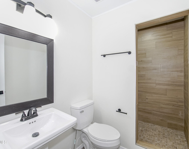 6529 Jim De Groat Drive - Photo Thumbnail 9