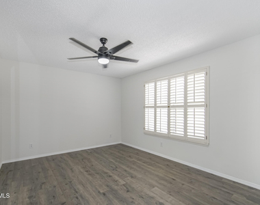 6529 Jim De Groat Drive - Photo Thumbnail 22