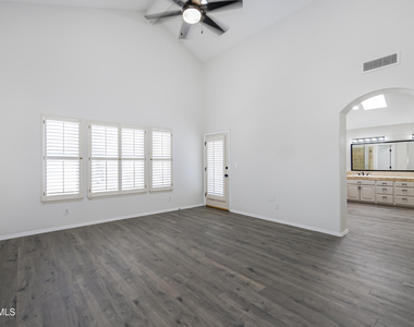 6529 Jim De Groat Drive - Photo Thumbnail 32