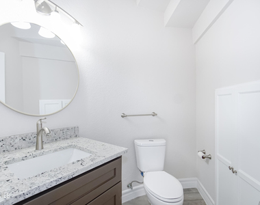 6489 Calle Placido Drive - Photo Thumbnail 12