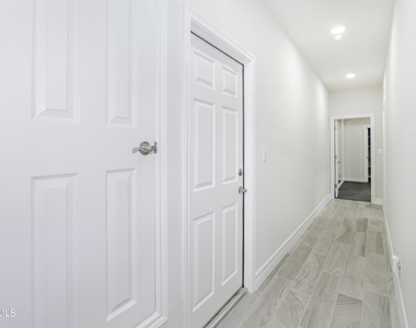 6489 Calle Placido Drive - Photo Thumbnail 14