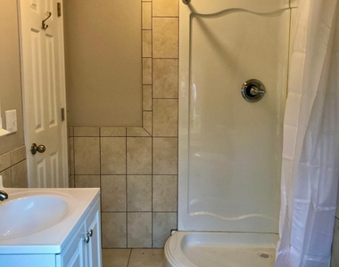 114 Meadowlark Lane - Photo Thumbnail 9