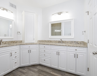 918 Bellacumbre Drive - Photo Thumbnail 12
