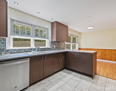 67 Hicock Drive - Photo Thumbnail 8