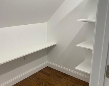 8 Svea Avenue - Photo Thumbnail 14