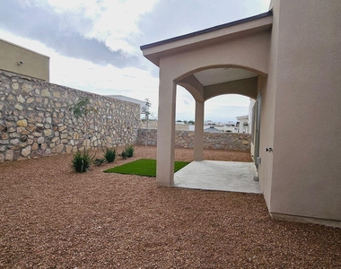 1822 Bridle - Photo Thumbnail 24