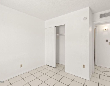 11701 Henry Phipps Drive - Photo Thumbnail 15