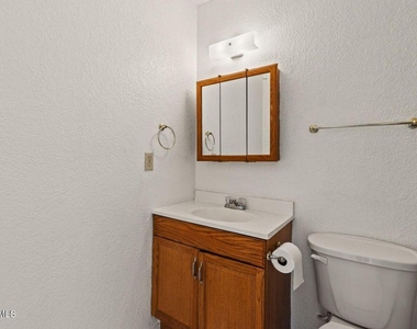 11701 Henry Phipps Drive - Photo Thumbnail 11