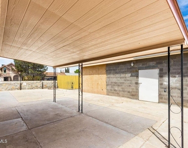 11701 Henry Phipps Drive - Photo Thumbnail 19