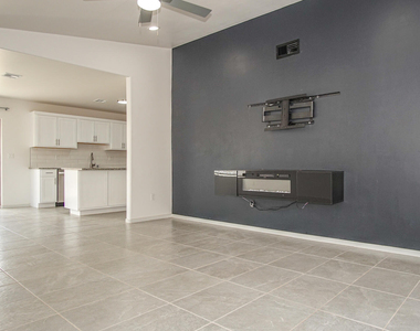 12429 Polo Norte Drive - Photo Thumbnail 4