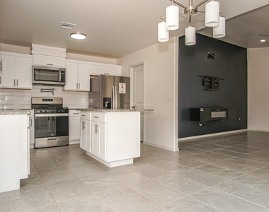 12429 Polo Norte Drive - Photo Thumbnail 10