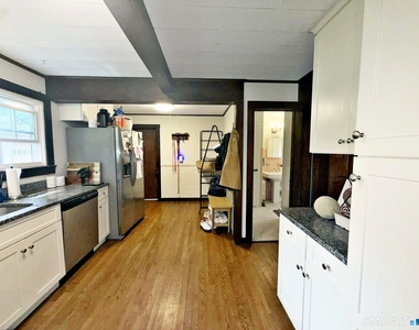495 Isinglass Road - Photo Thumbnail 2