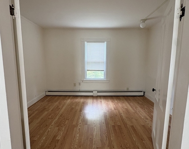 128 Whittlesey Avenue - Photo Thumbnail 4