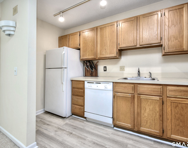 23 Glenrock - Photo Thumbnail 9
