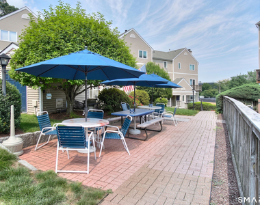 23 Glenrock - Photo Thumbnail 17