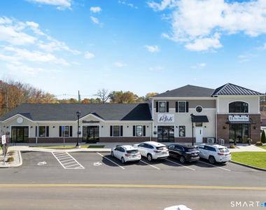 10 Steele Boulevard - Photo Thumbnail 22