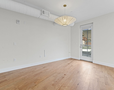 3725 Butler Street - Photo Thumbnail 13