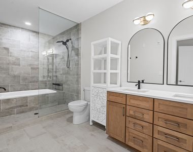 3725 Butler Street - Photo Thumbnail 22