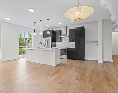 3725 Butler Street - Photo Thumbnail 11