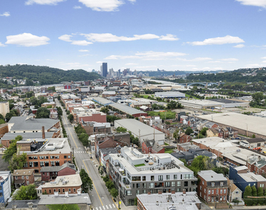 3725 Butler Street - Photo Thumbnail 3