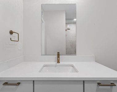 3725 Butler Street - Photo Thumbnail 28