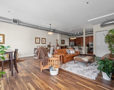 2434 Smallman St - Photo Thumbnail 4