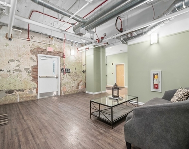 2434 Smallman St - Photo Thumbnail 34