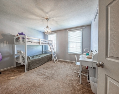332 Marshall Heights Dr - Photo Thumbnail 20