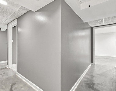 5761 Library Rd - Photo Thumbnail 18