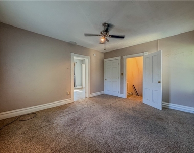 411 Cherry St - Photo Thumbnail 14