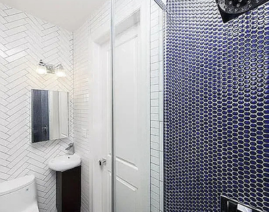 222 East 12th Street - Photo Thumbnail 4