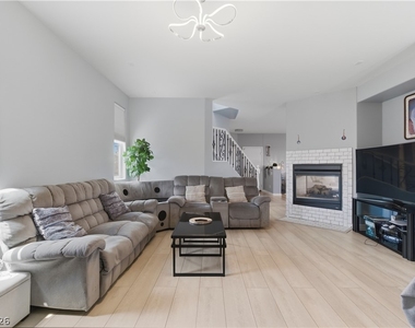 5446 Caprock Canyon Avenue - Photo Thumbnail 13