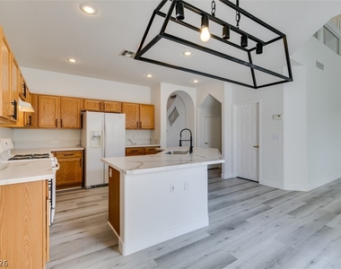 1581 Peaceful Pine Street - Photo Thumbnail 32
