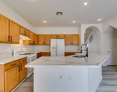 1581 Peaceful Pine Street - Photo Thumbnail 1
