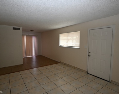 2301 Stewart Avenue - Photo Thumbnail 7